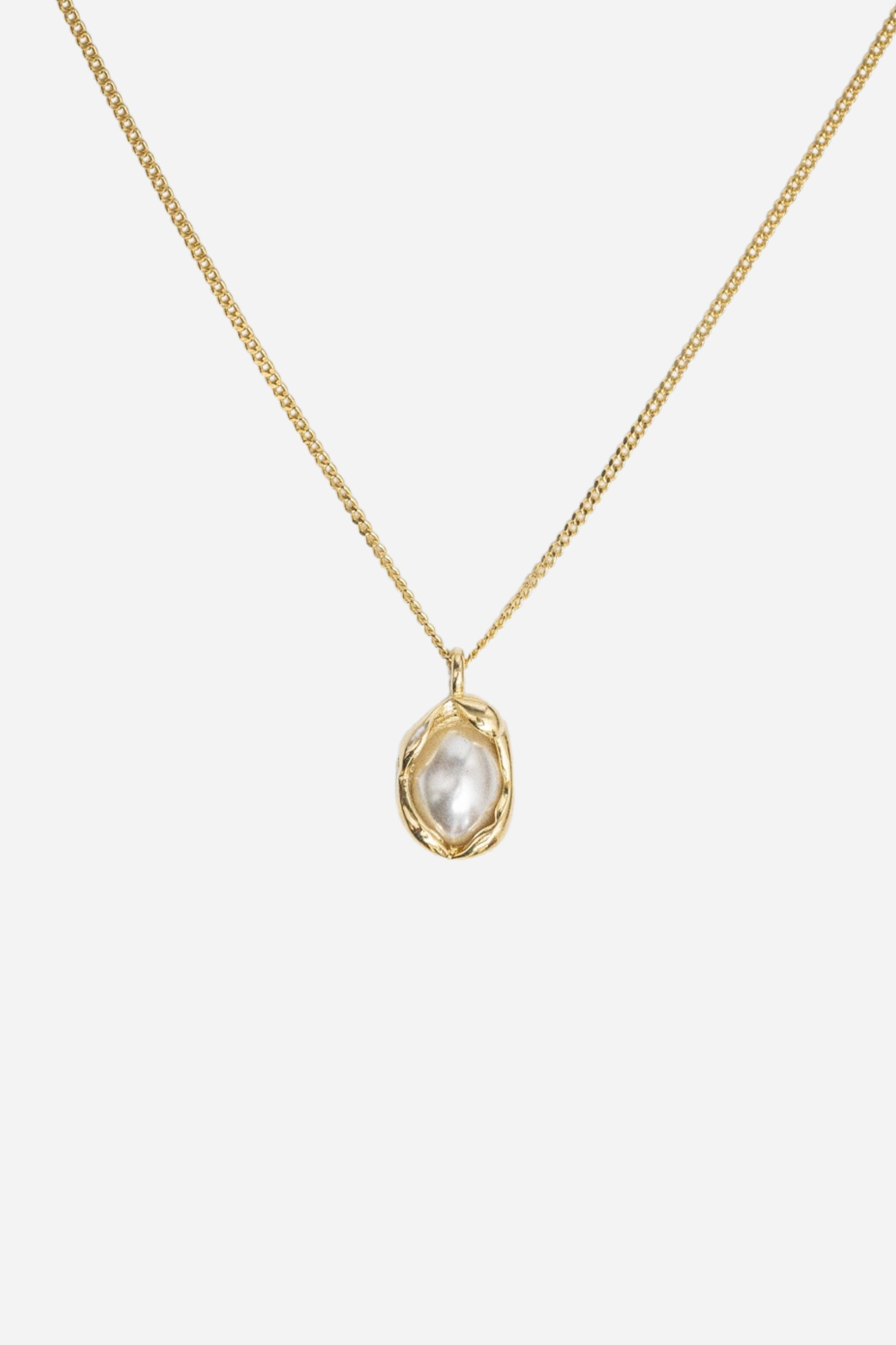 Egg Pearl Necklace | Gold