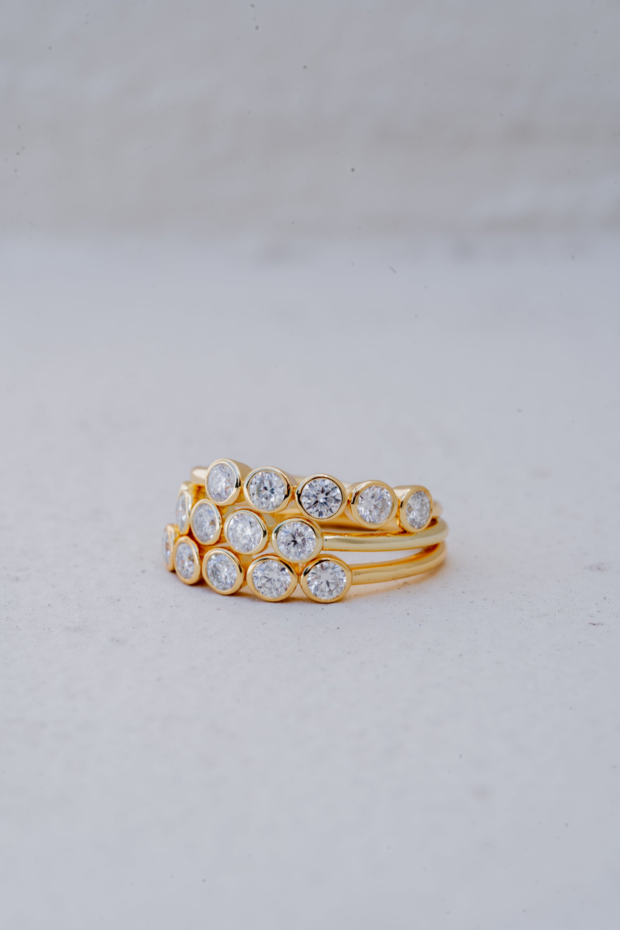Round Half Eternity Ring | Gold