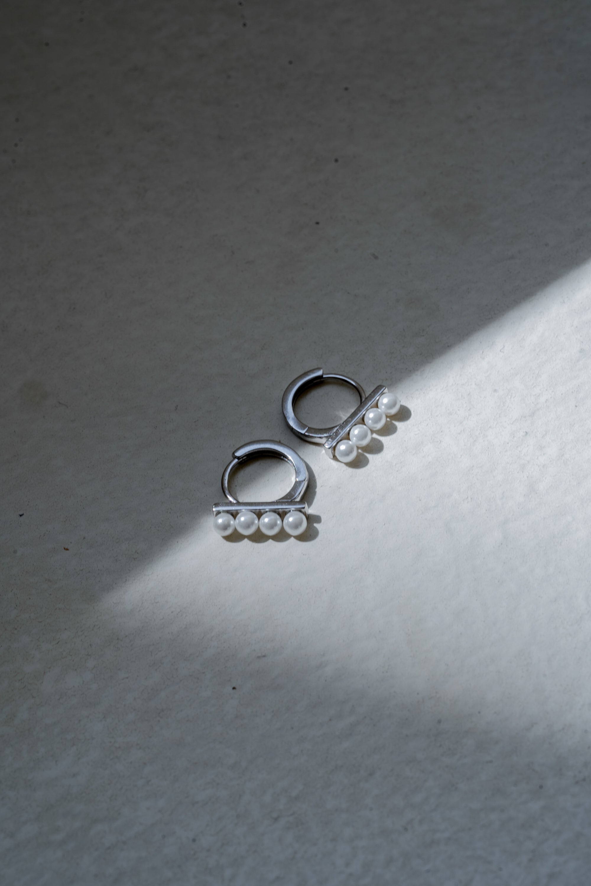 Pearl Lane Hoop Pierce | Silver